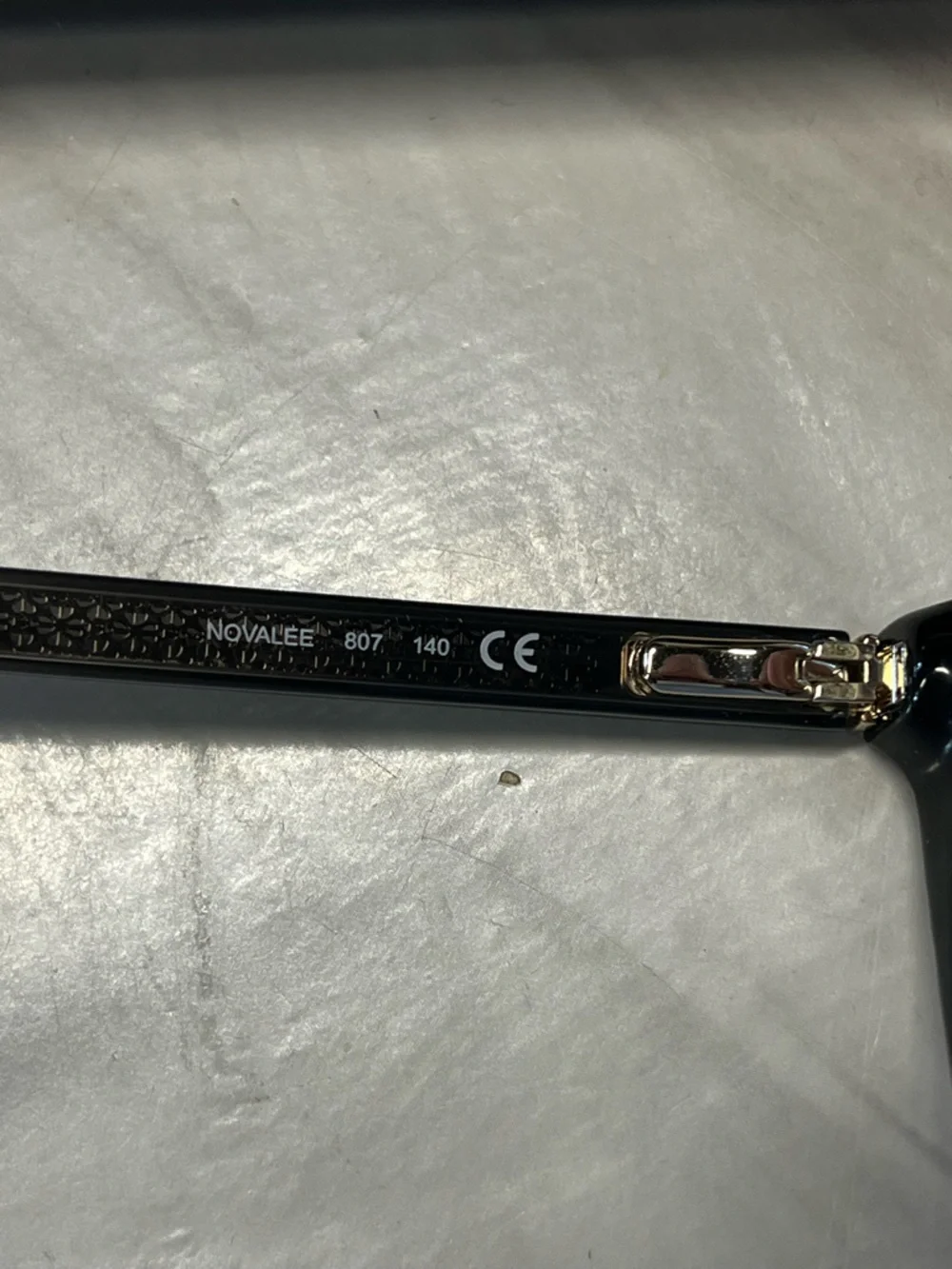 Kate‎ Spade Eye Glasses with green case and Dust Cloth